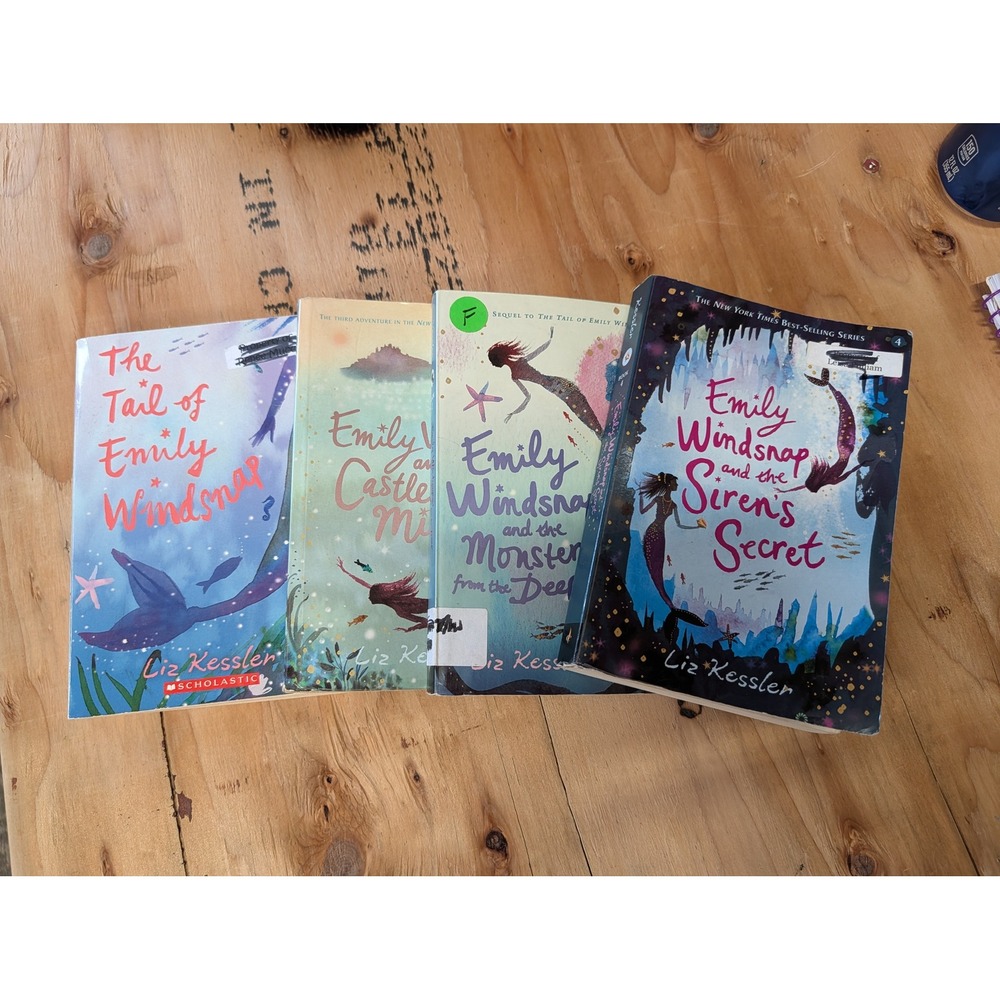 Liz Kessler Emily Windsnap Books 1-4 Set Kids Paperback Fair Mermaid Adventure